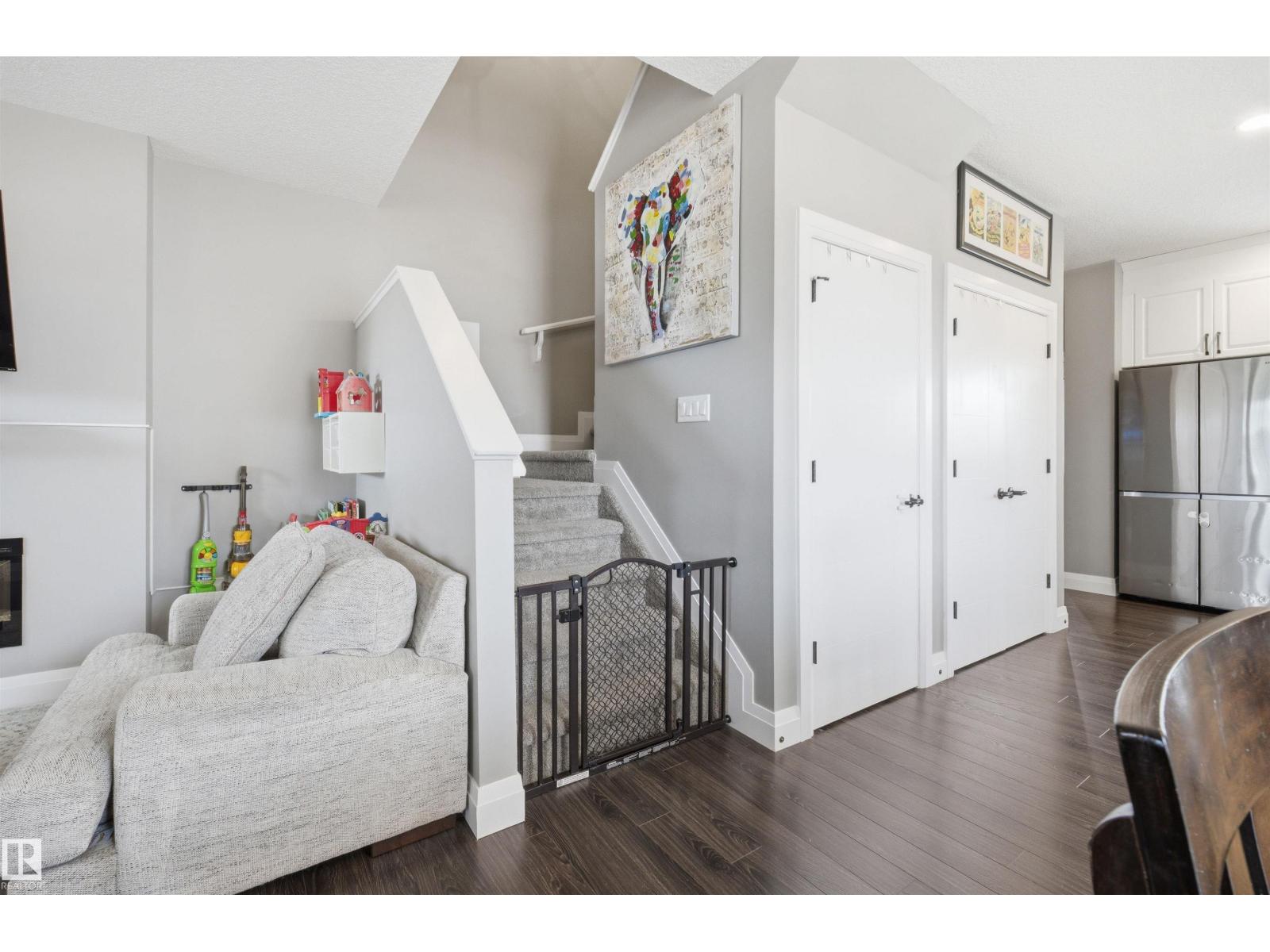 2030 South Creek Dr, Stony Plain, Alberta  T7Z 0J8 - Photo 12 - E4484413