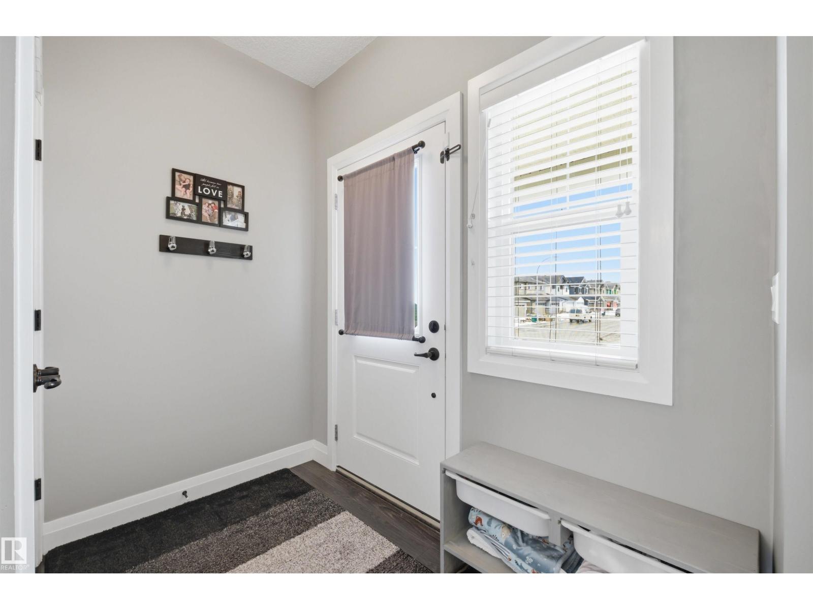 2030 South Creek Dr, Stony Plain, Alberta  T7Z 0J8 - Photo 5 - E4484413