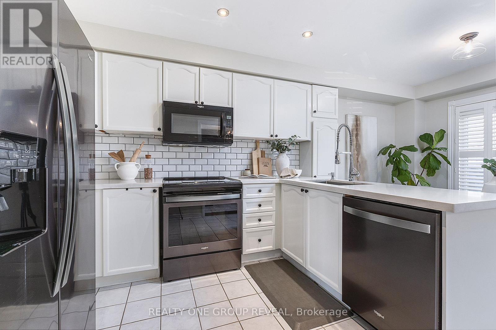 78 Fry Crescent, Clarington, Ontario  L1C 4Y3 - Photo 8 - E13050618