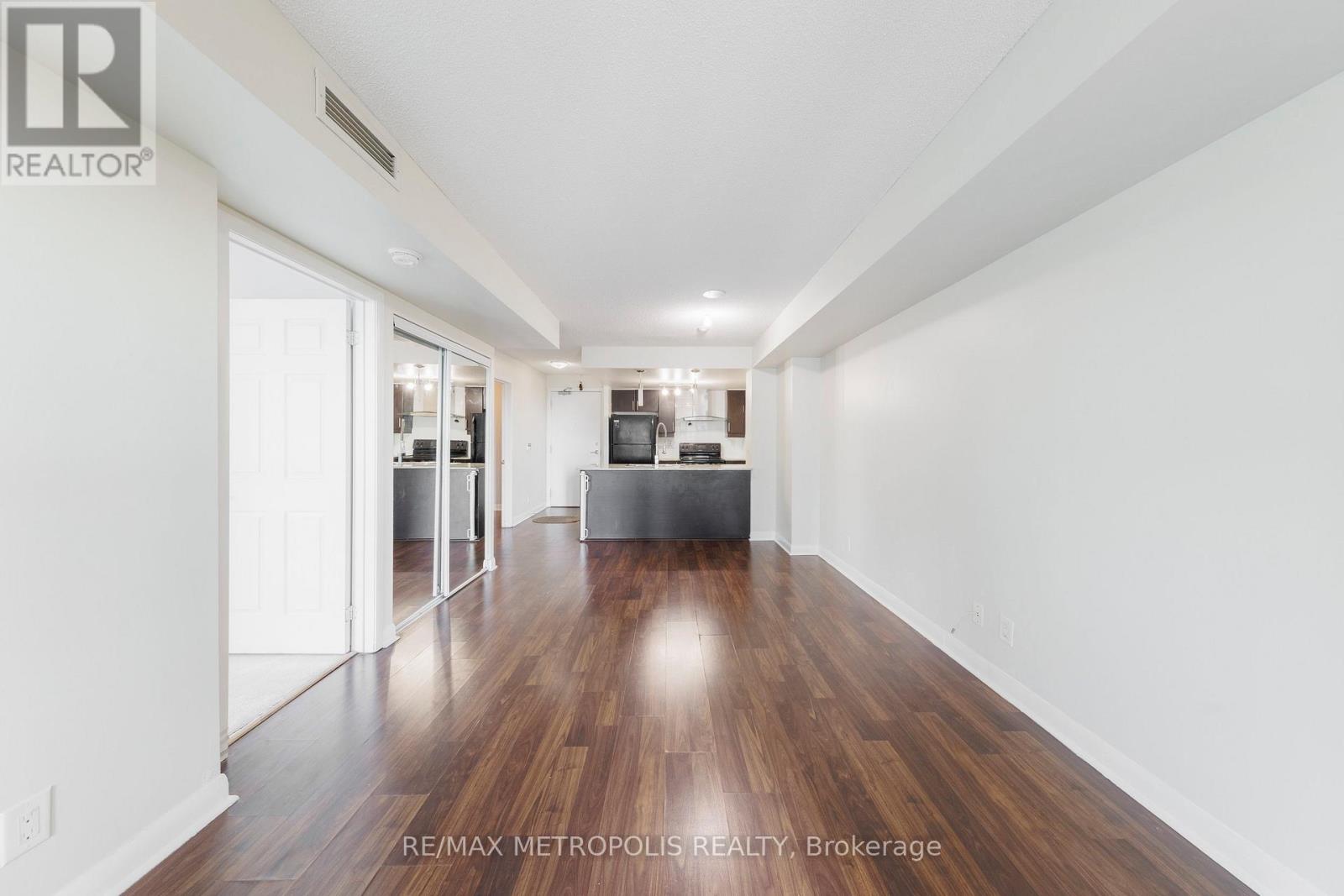 1909 - 25 Town Centre Court, Toronto, Ontario  M1P 0B4 - Photo 9 - E13050654