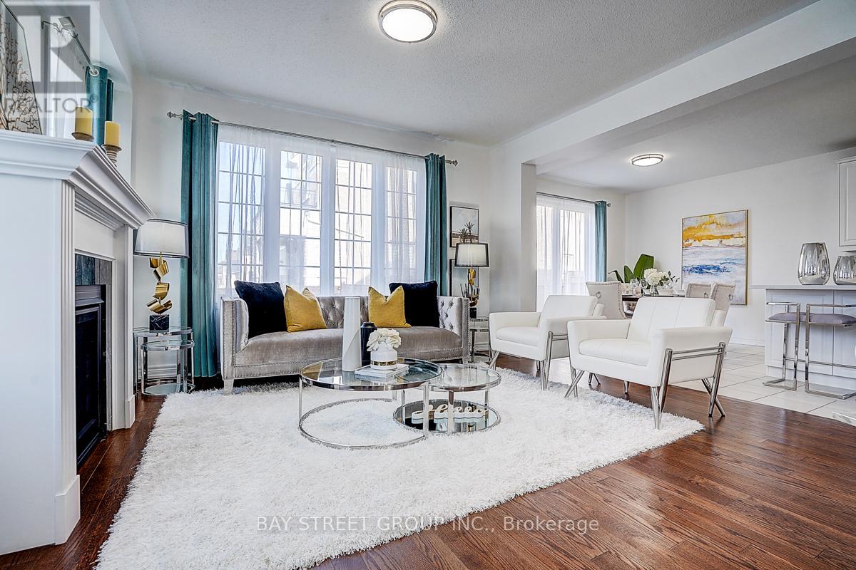 713 Dillman Avenue, Newmarket, Ontario  L3X 0J8 - Photo 9 - N13050612