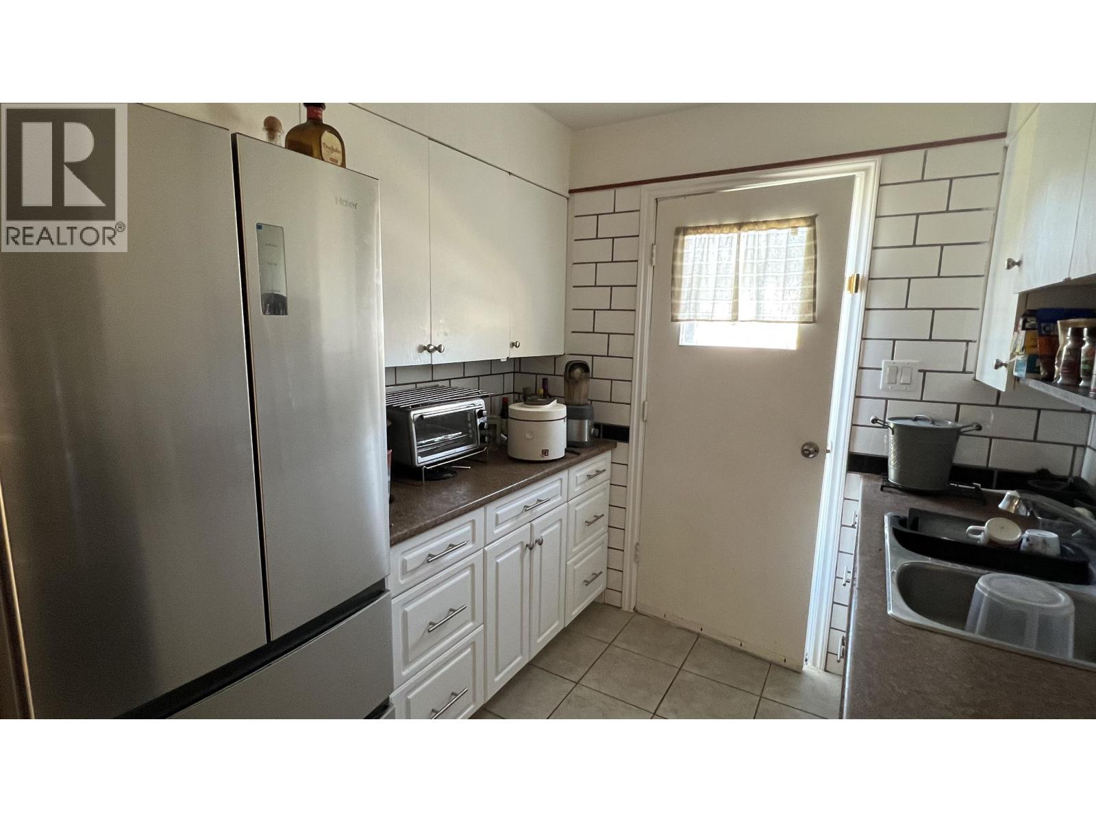 1836 W 2nd Avenue, Prince Rupert, British Columbia  V8J 1J7 - Photo 5 - R3109555