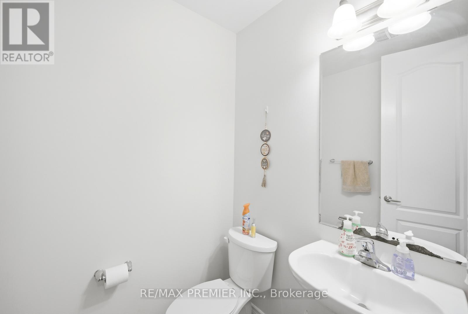 931 Penson Crescent, Milton, Ontario  L9T 8Z7 - Photo 14 - W13050620