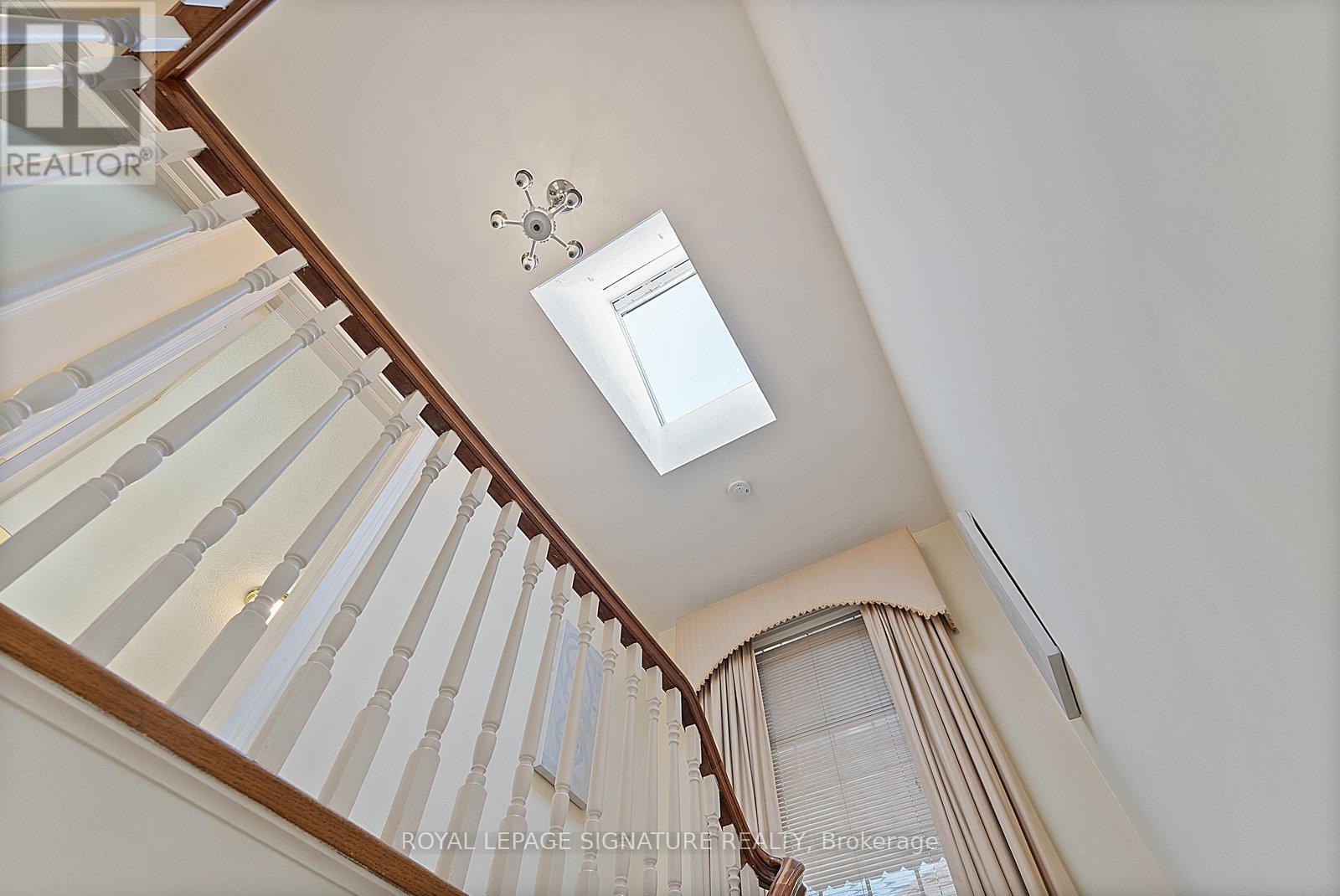 994 Royal York Road, Toronto, Ontario  M8X 2G1 - Photo 20 - W13050622