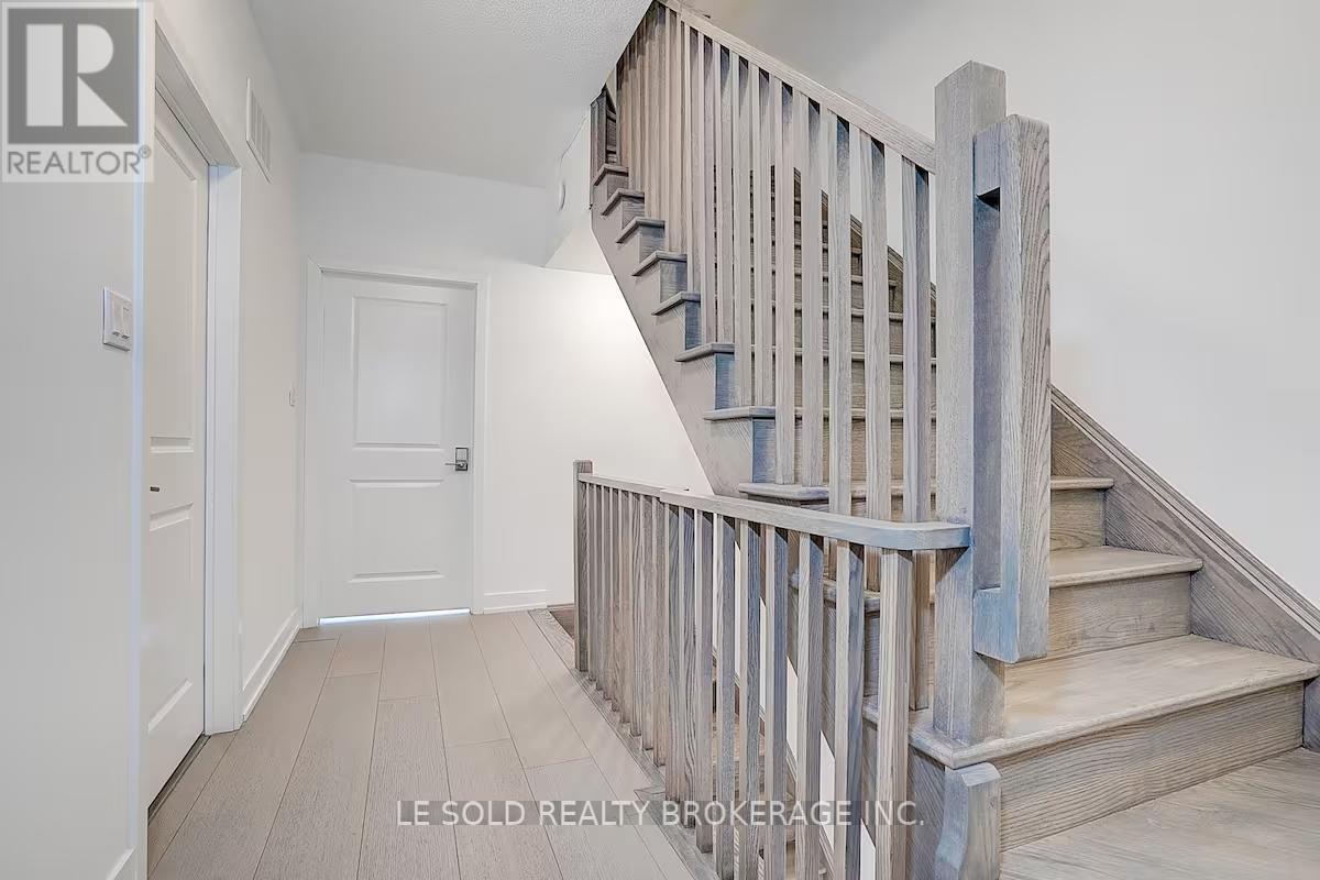 2nd Floor Room #2e - 89 Frederick Tisdale Drive, Toronto, Ontario  M3K 0C6 - Photo 12 - W13050624