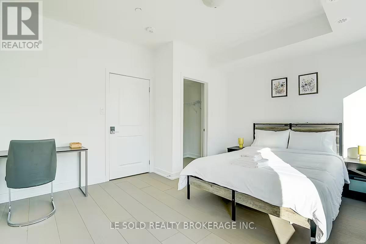 2nd Floor Room #2e - 89 Frederick Tisdale Drive, Toronto, Ontario  M3K 0C6 - Photo 16 - W13050624