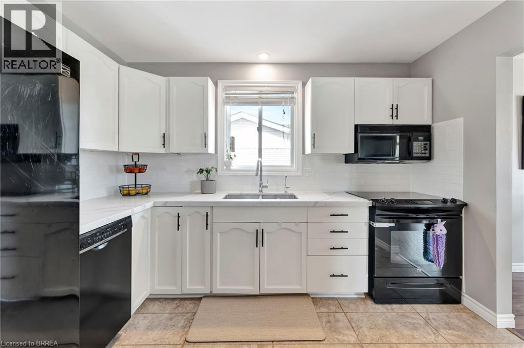 21 Scott Street, St. George, Ontario  N0E 1N0 - Photo 13 - 40824494