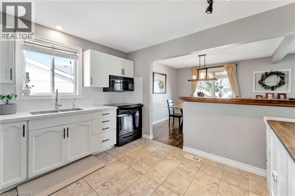 21 Scott Street, St. George, Ontario  N0E 1N0 - Photo 12 - 40824494