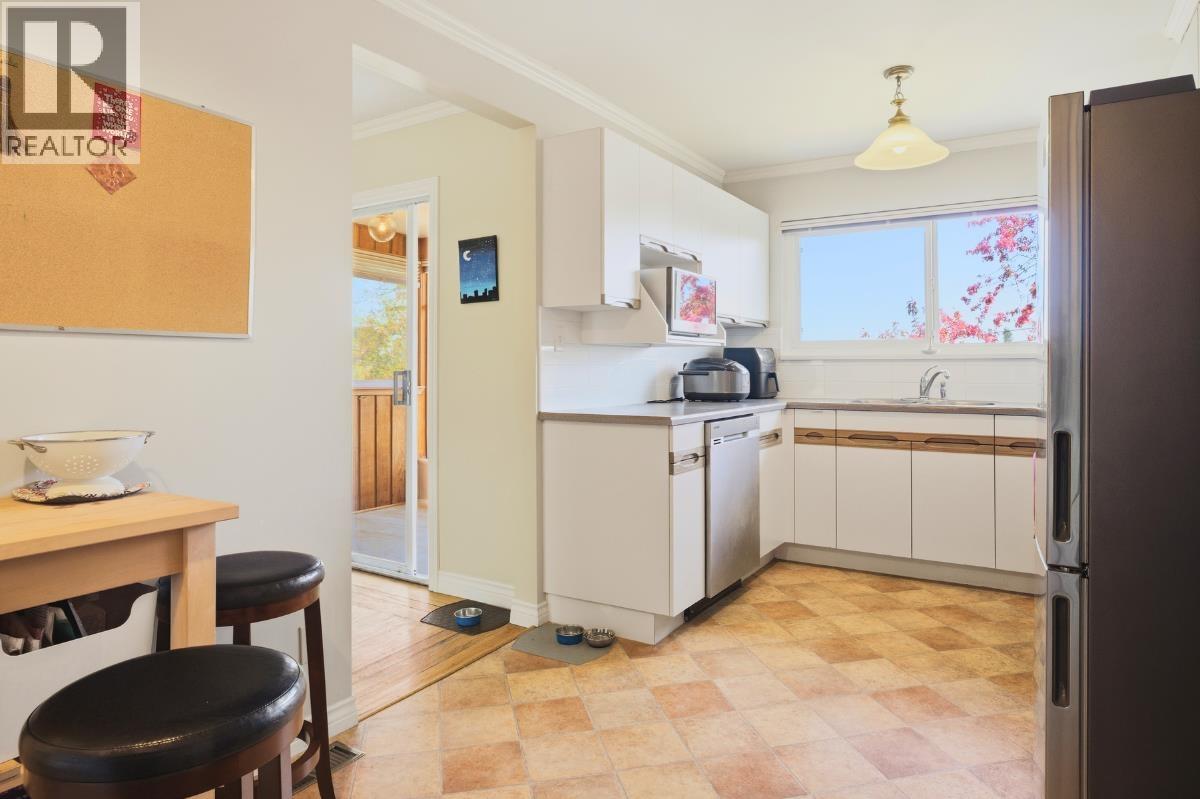 544 Garfield Street, New Westminster, British Columbia  V3L 4A7 - Photo 10 - R3116101