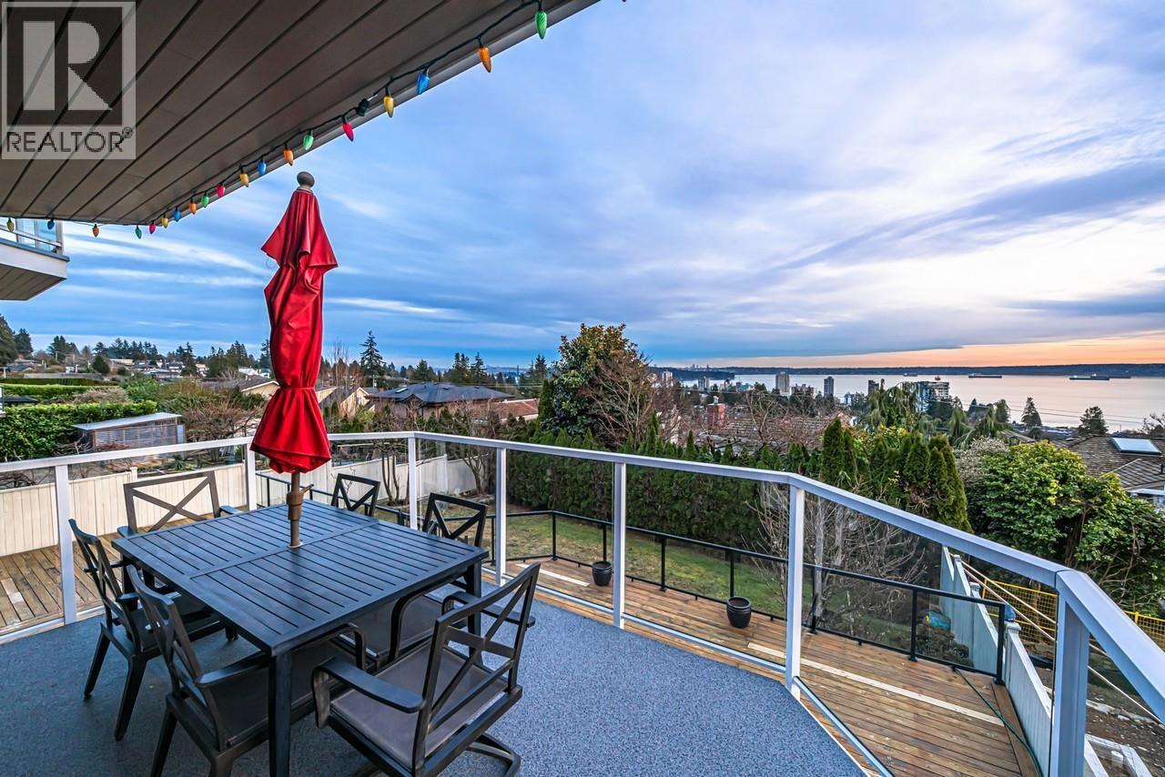 2272 Nelson Avenue, West Vancouver, British Columbia  V7V 2P8 - Photo 32 - R3081829