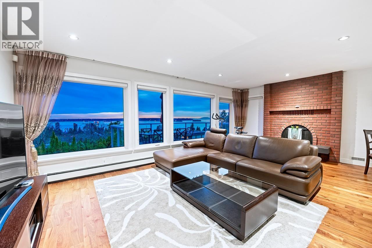 2272 Nelson Avenue, West Vancouver, British Columbia  V7V 2P8 - Photo 9 - R3081829