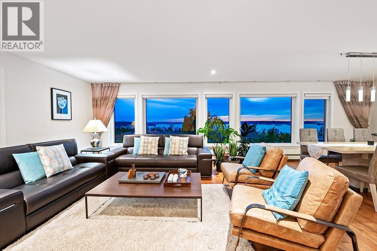 2272 Nelson Avenue, West Vancouver, British Columbia  V7V 2P8 - Photo 4 - R3081829