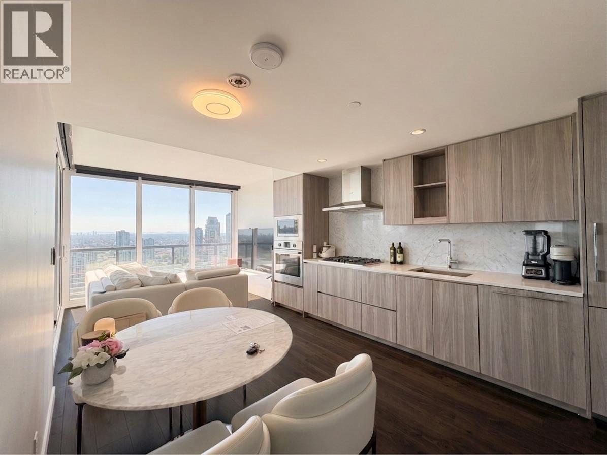 3211 4720 Lougheed Highway, Burnaby, British Columbia  V5C 0M8 - Photo 2 - R3116000