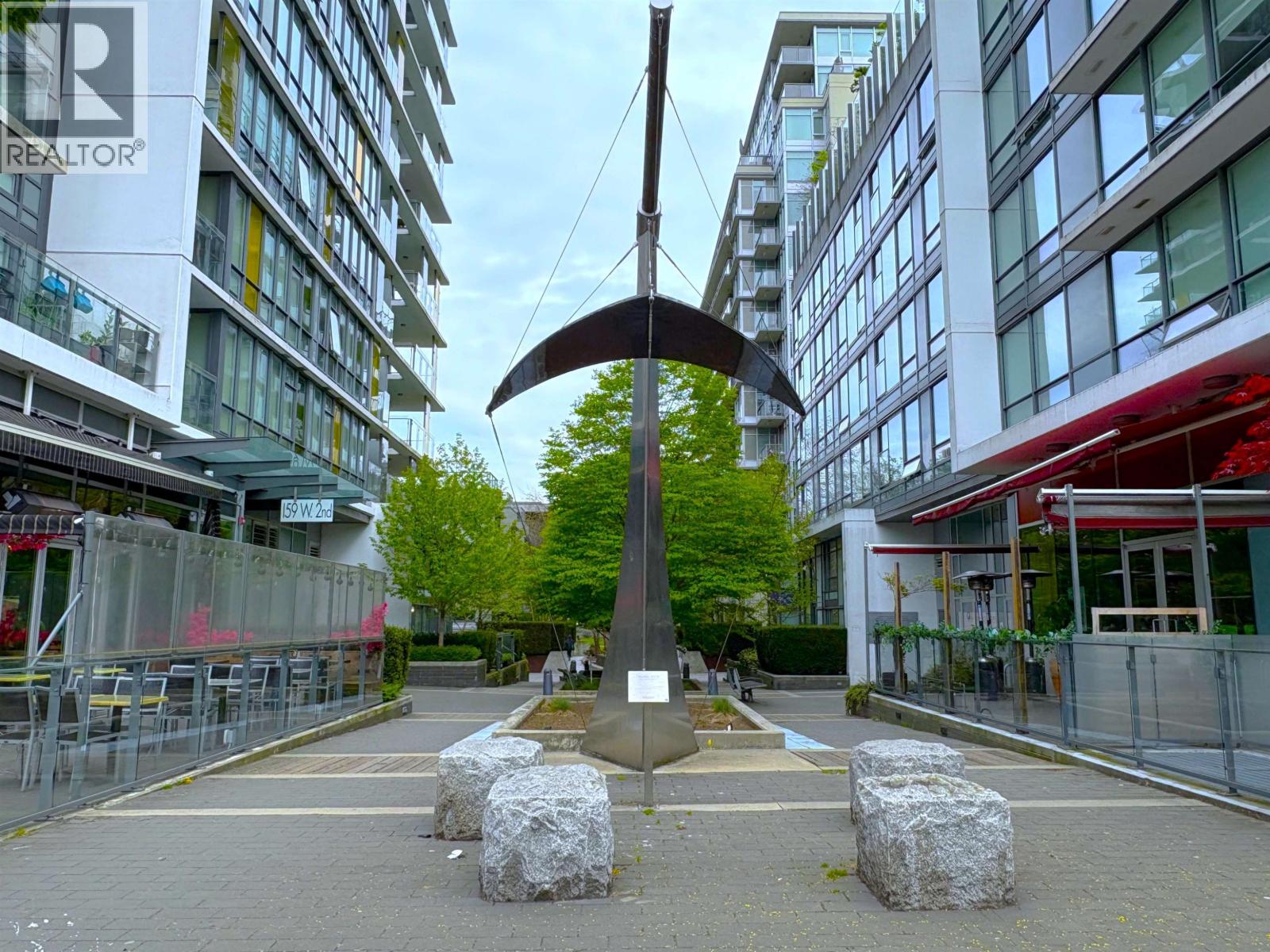 309 159 W 2nd Avenue, Vancouver, British Columbia  V5Y 0L8 - Photo 2 - R3115969