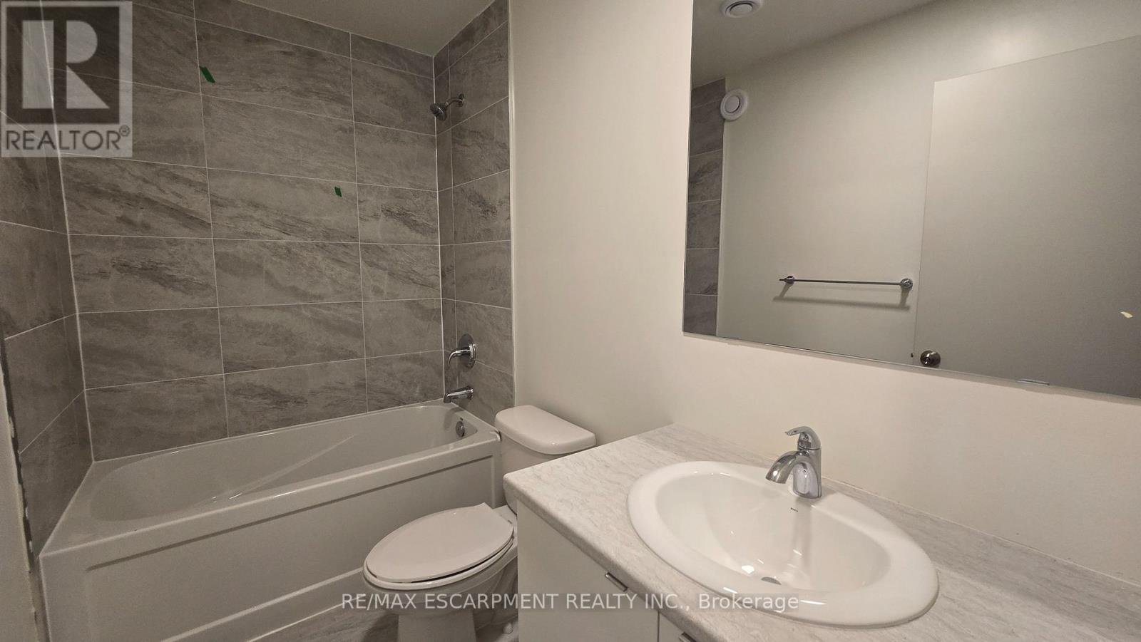 210b - 16 Melbourne Avenue, St. Catharines, Ontario  L2P 0G5 - Photo 14 - X13050632