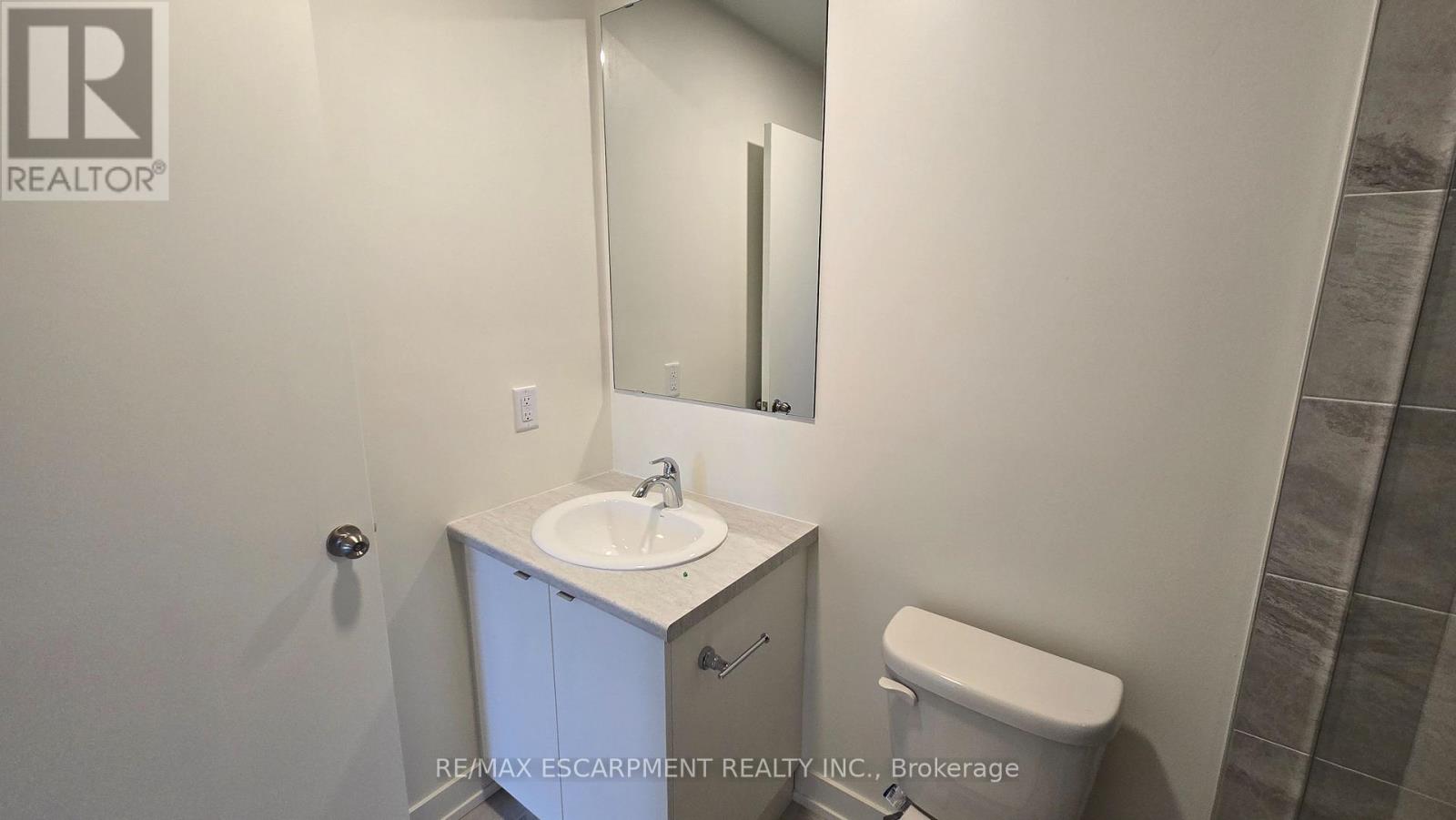 210b - 16 Melbourne Avenue, St. Catharines, Ontario  L2P 0G5 - Photo 20 - X13050632