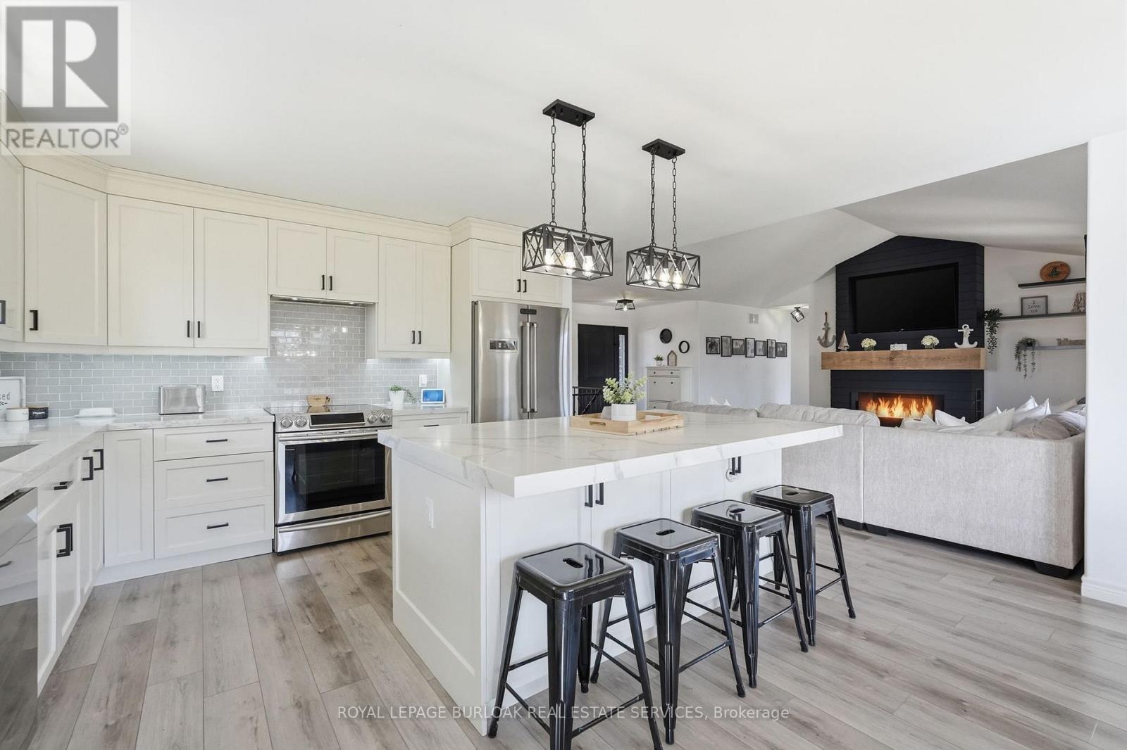 401 Lighthouse Drive, Haldimand, Ontario  N1A 2W6 - Photo 13 - X13050650