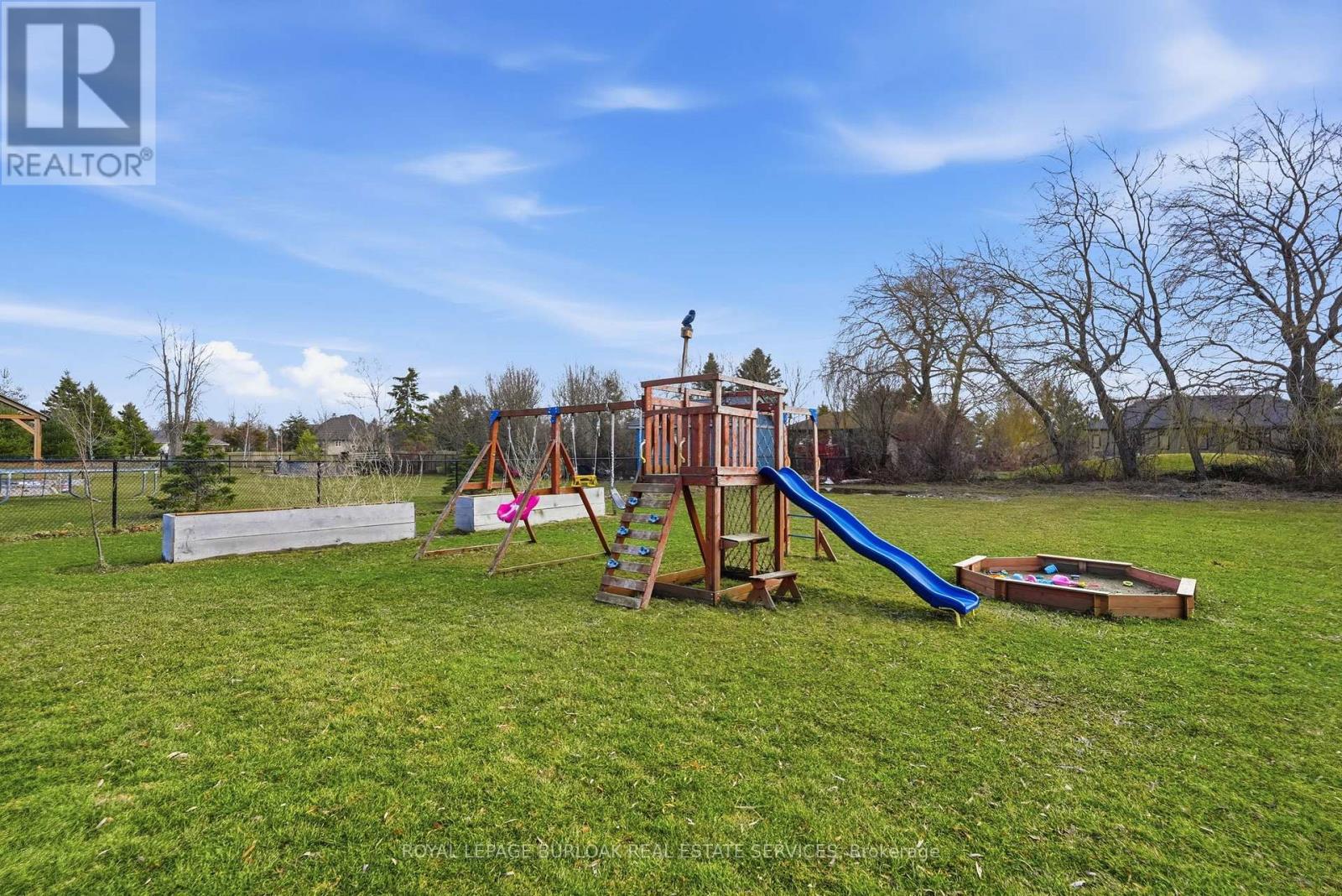 401 Lighthouse Drive, Haldimand, Ontario  N1A 2W6 - Photo 39 - X13050650