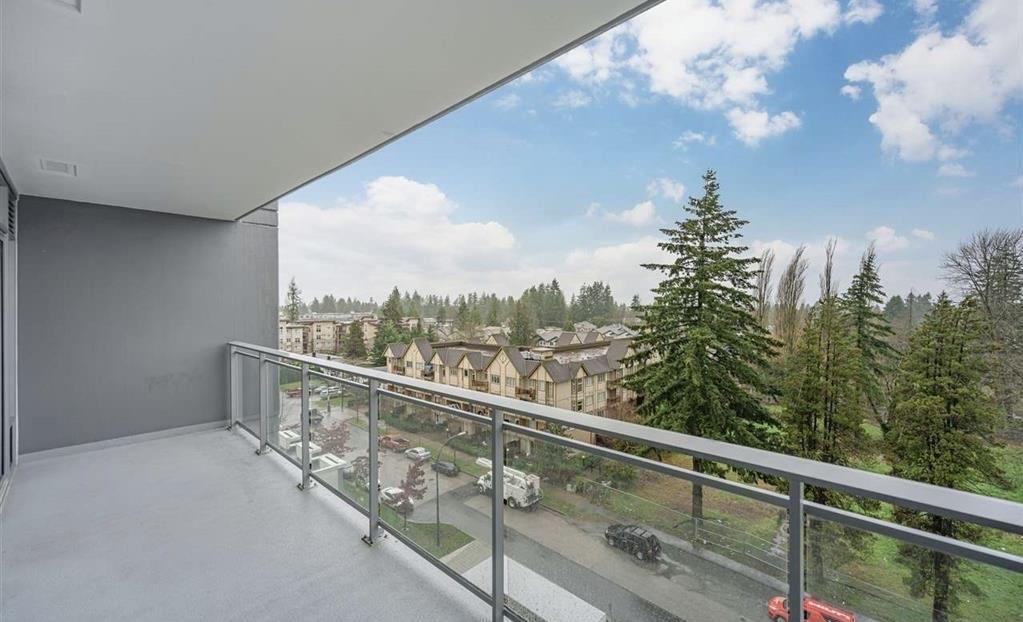 705 13308 Central Avenue, Surrey, British Columbia  V3T 0M4 - Photo 11 - R3116275