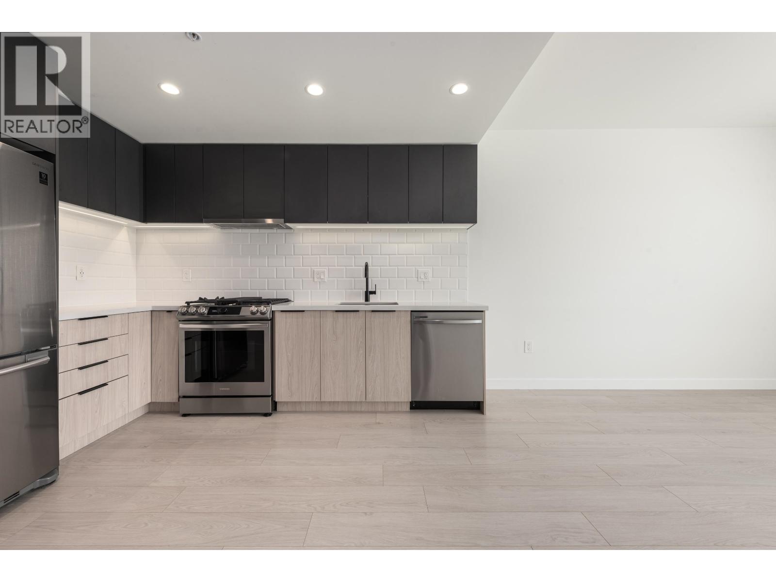 415 3018 St George Street, Port Moody, British Columbia  V3H 2H7 - Photo 9 - R3116260