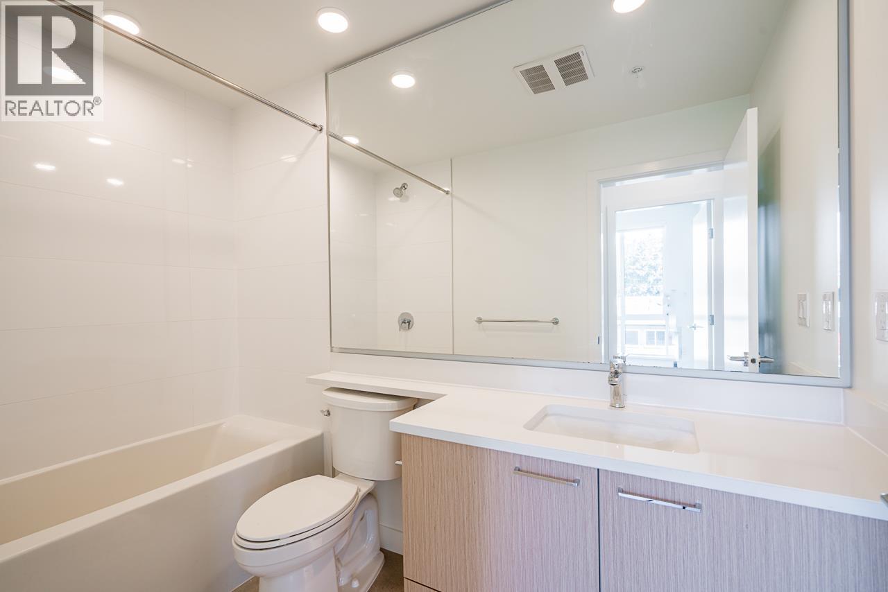 320 7588 16th Street, Burnaby, British Columbia  V3N 0H8 - Photo 28 - R3116067