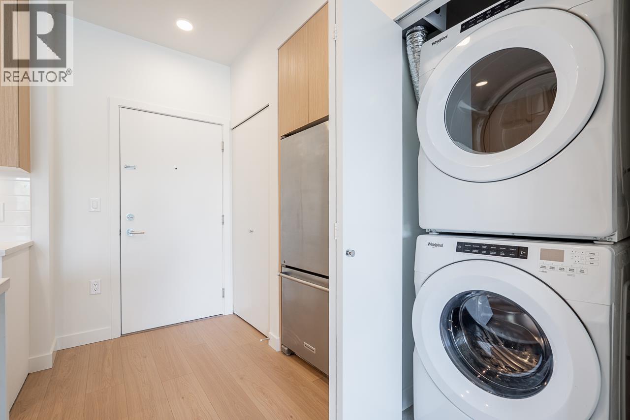 320 7588 16th Street, Burnaby, British Columbia  V3N 0H8 - Photo 29 - R3116067