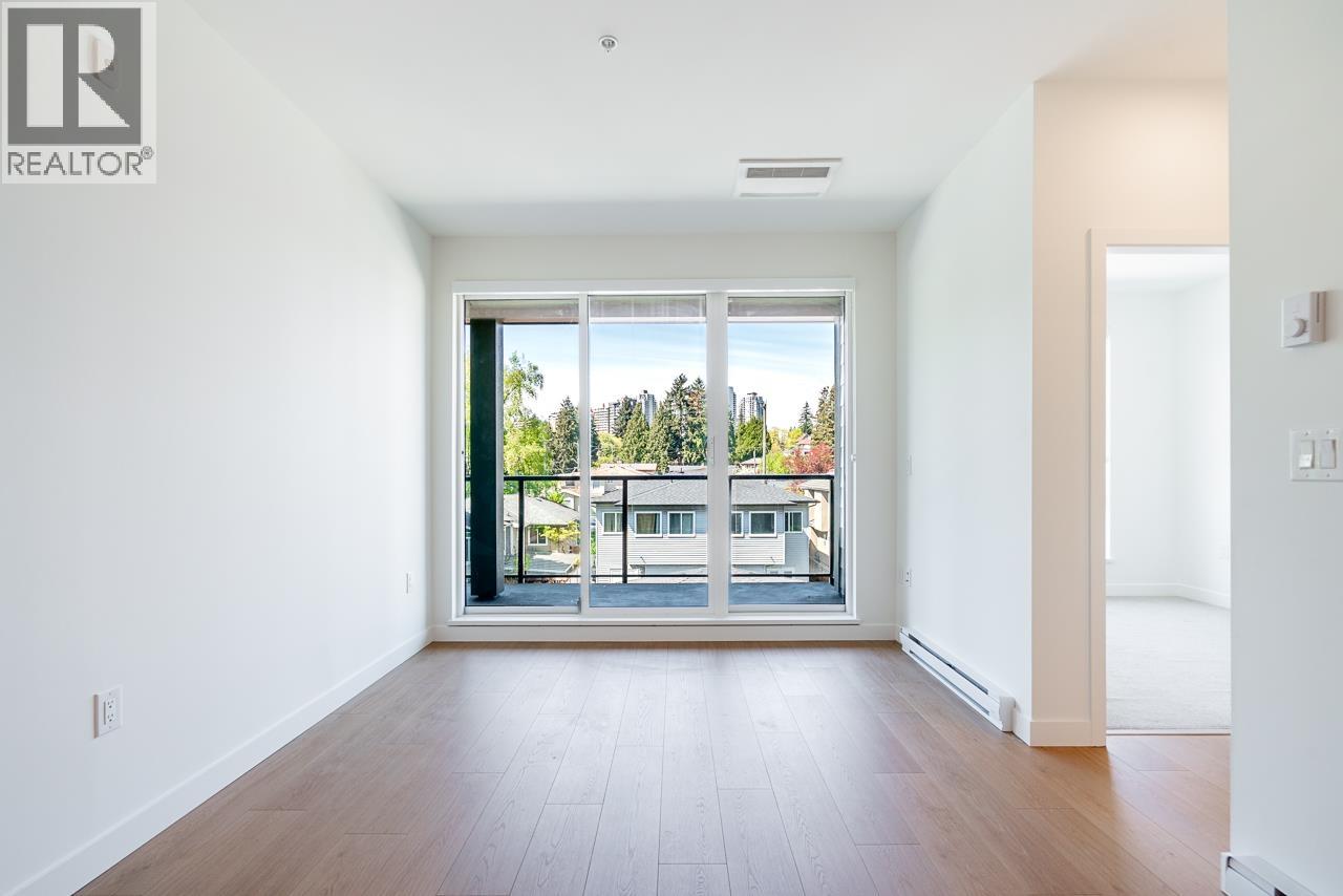 320 7588 16th Street, Burnaby, British Columbia  V3N 0H8 - Photo 14 - R3116067