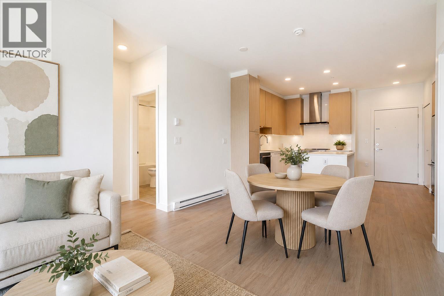 320 7588 16th Street, Burnaby, British Columbia  V3N 0H8 - Photo 19 - R3116067