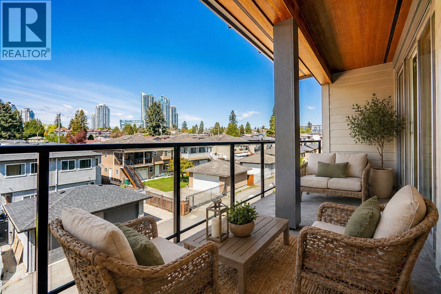 320 7588 16th Street, Burnaby, British Columbia  V3N 0H8 - Photo 32 - R3116067