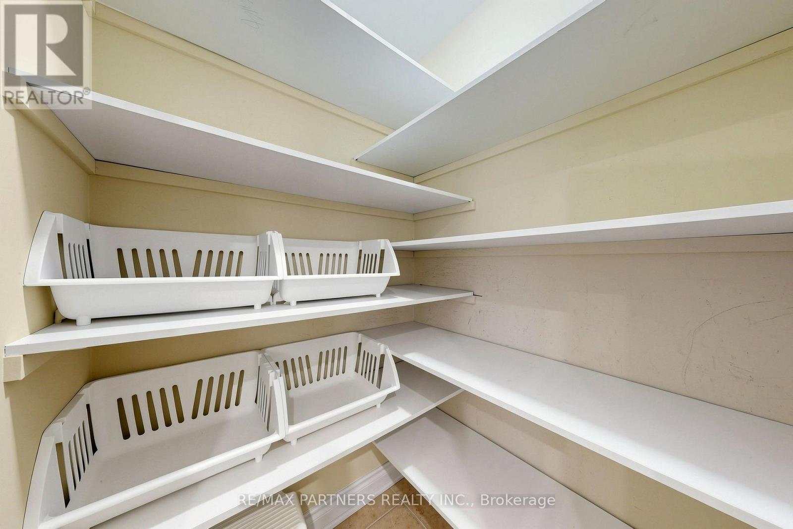 96 Bradgate Drive, Markham, Ontario  L3T 7M3 - Photo 15 - N13038706