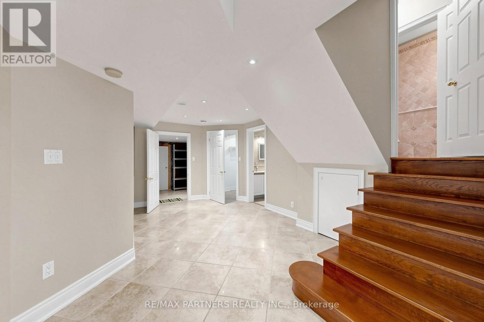 96 Bradgate Drive, Markham, Ontario  L3T 7M3 - Photo 33 - N13038706