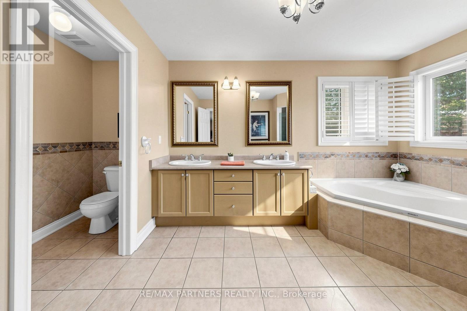 96 Bradgate Drive, Markham, Ontario  L3T 7M3 - Photo 20 - N13038706