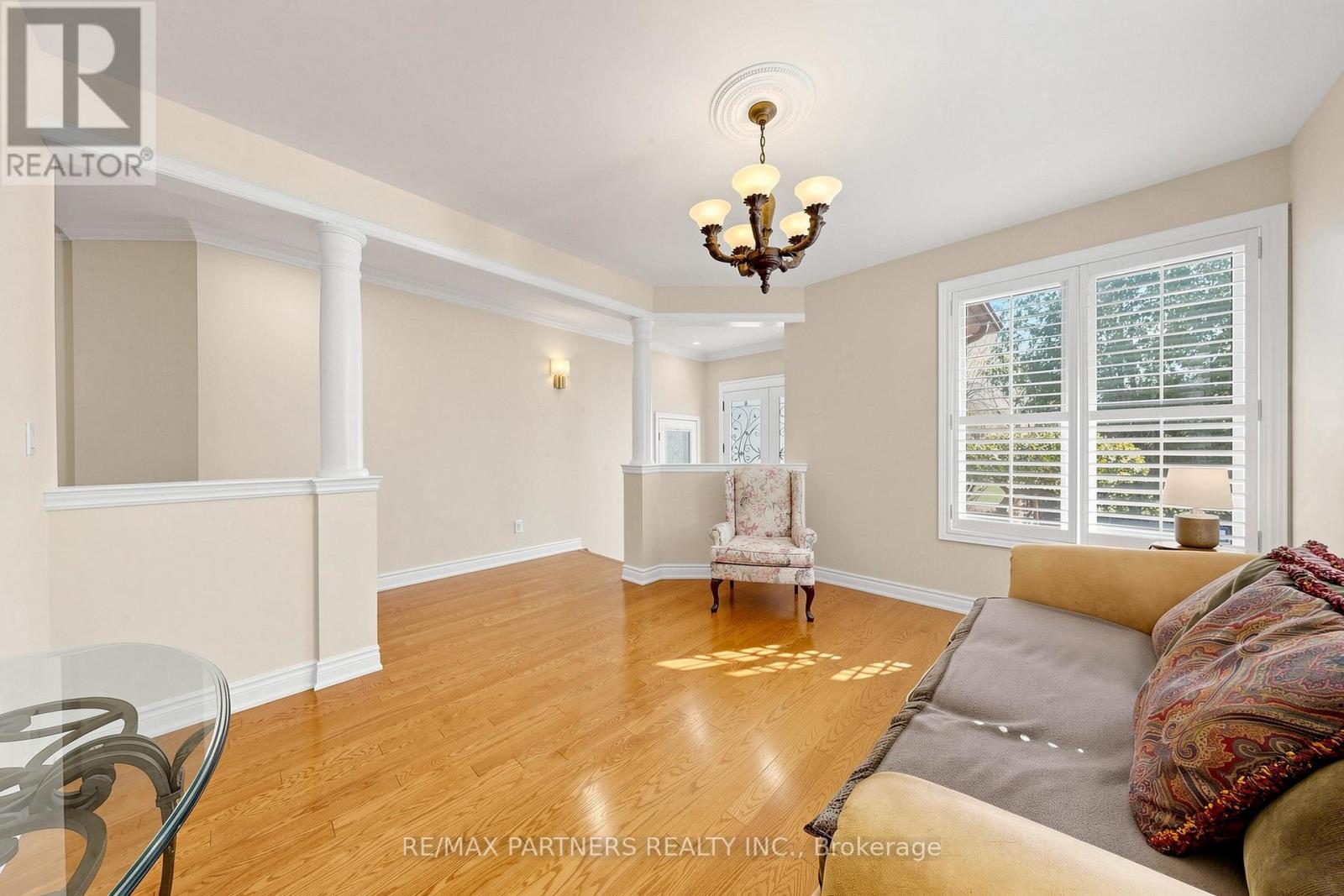 96 Bradgate Drive, Markham, Ontario  L3T 7M3 - Photo 5 - N13038706