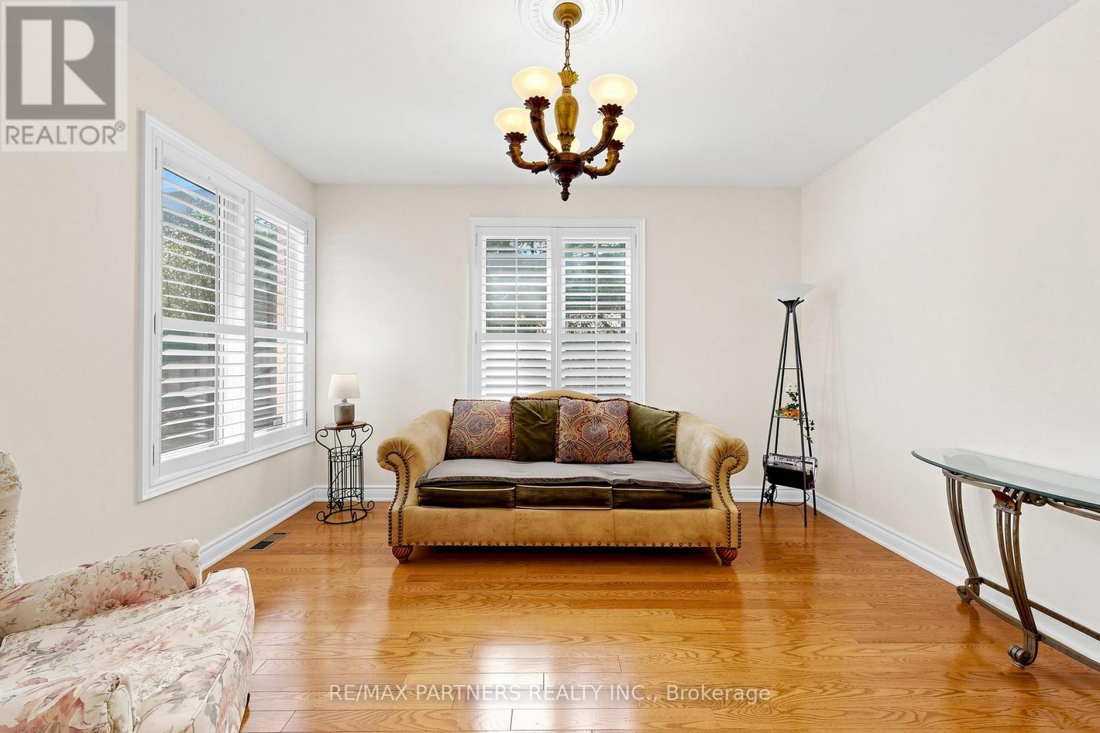 96 Bradgate Drive, Markham, Ontario  L3T 7M3 - Photo 6 - N13038706