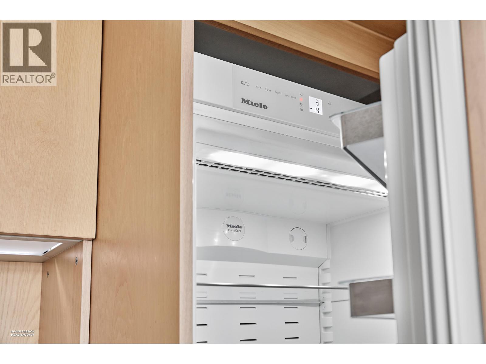 3102 6588 Nelson Avenue, Burnaby, British Columbia  V5H 0E8 - Photo 21 - R3116447