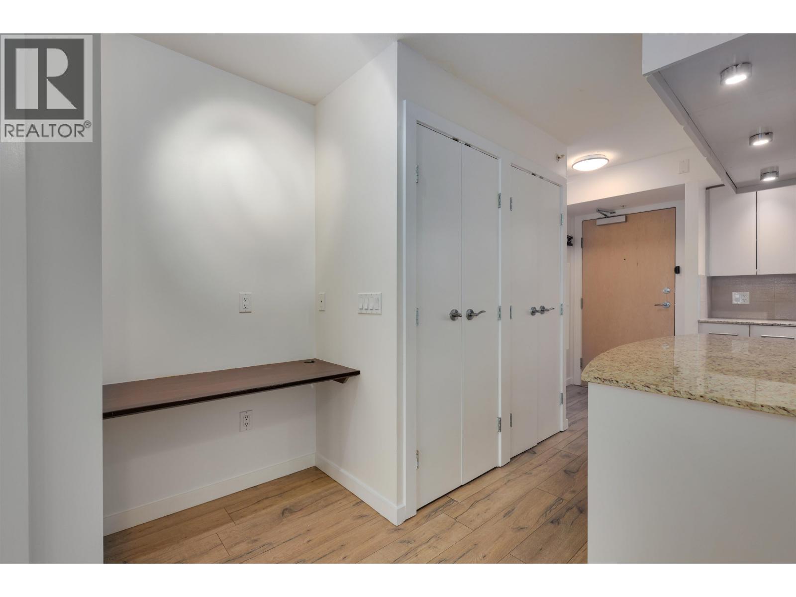 306 683 W Victoria Park, North Vancouver, British Columbia  V7M 0A2 - Photo 10 - R3116449