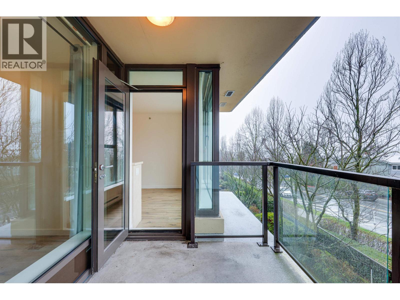 306 683 W Victoria Park, North Vancouver, British Columbia  V7M 0A2 - Photo 17 - R3116449