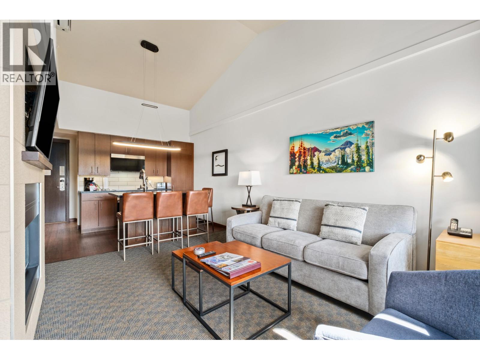 404c 2020 London Lane, Whistler, British Columbia  V0N 1B2 - Photo 5 - R3116475