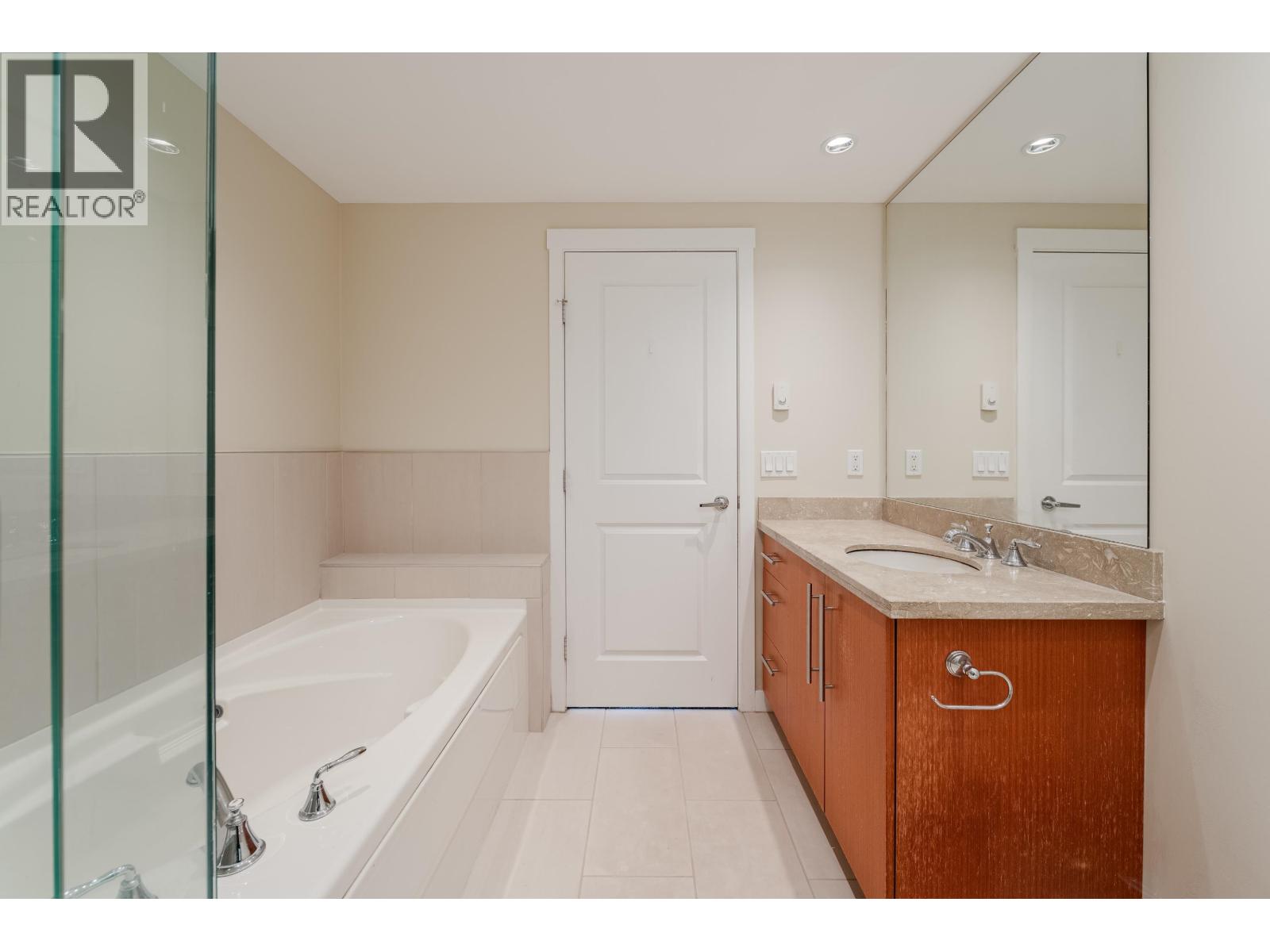 702 2688 West Mall, Vancouver, British Columbia  V6T 2J8 - Photo 16 - R3116496