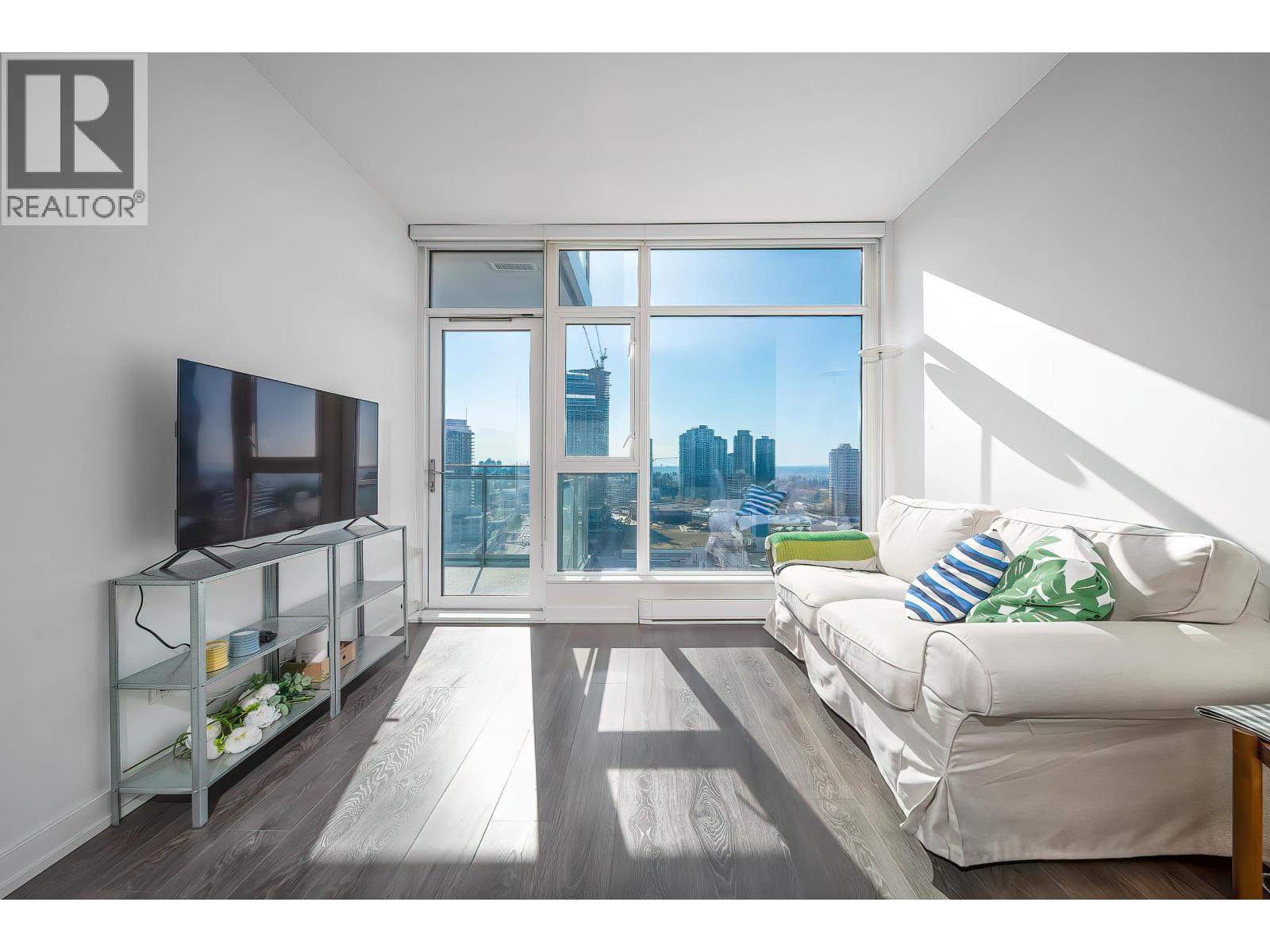 2508 4688 Kingsway Street, Burnaby, British Columbia  V5H 0E9 - Photo 1 - R3116497