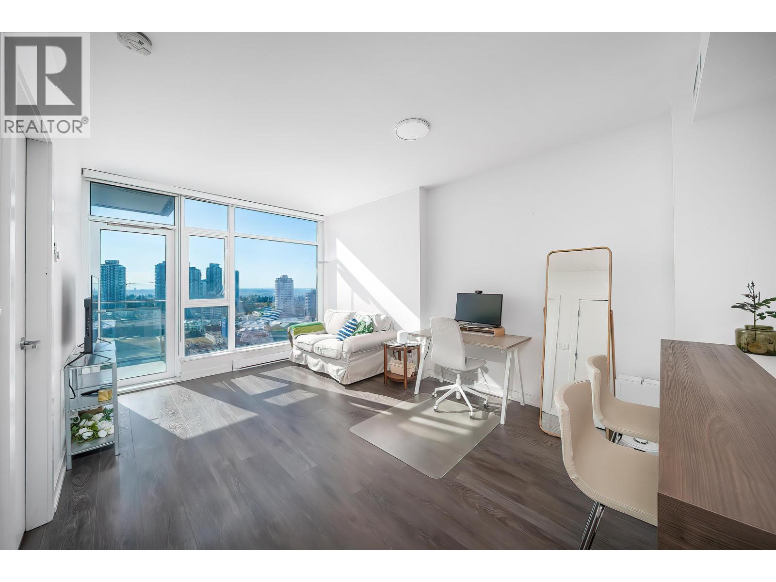 2508 4688 Kingsway Street, Burnaby, British Columbia  V5H 0E9 - Photo 3 - R3116497