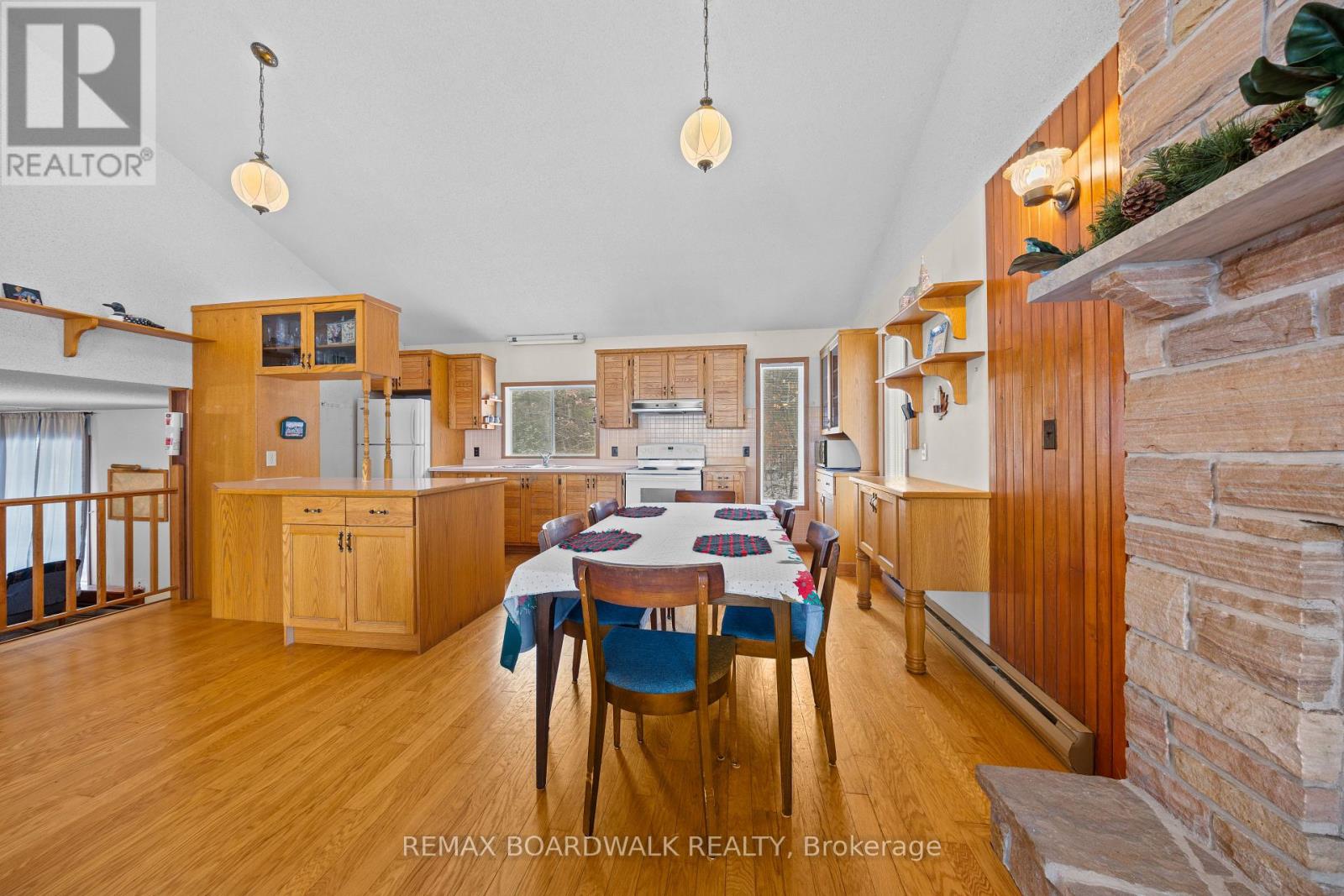 202 Folly Road, Rideau Lakes, Ontario  K0G 1E0 - Photo 8 - X12841078