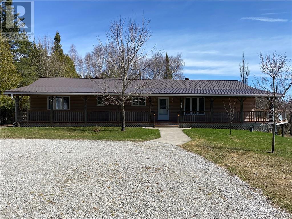 162 15th Sideroad E, Tehkummah, Ontario