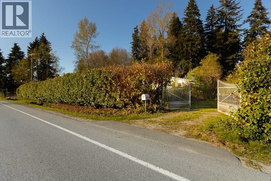 7908 Willard Street, Burnaby, British Columbia  V3N 2W7 - Photo 4 - R3115896