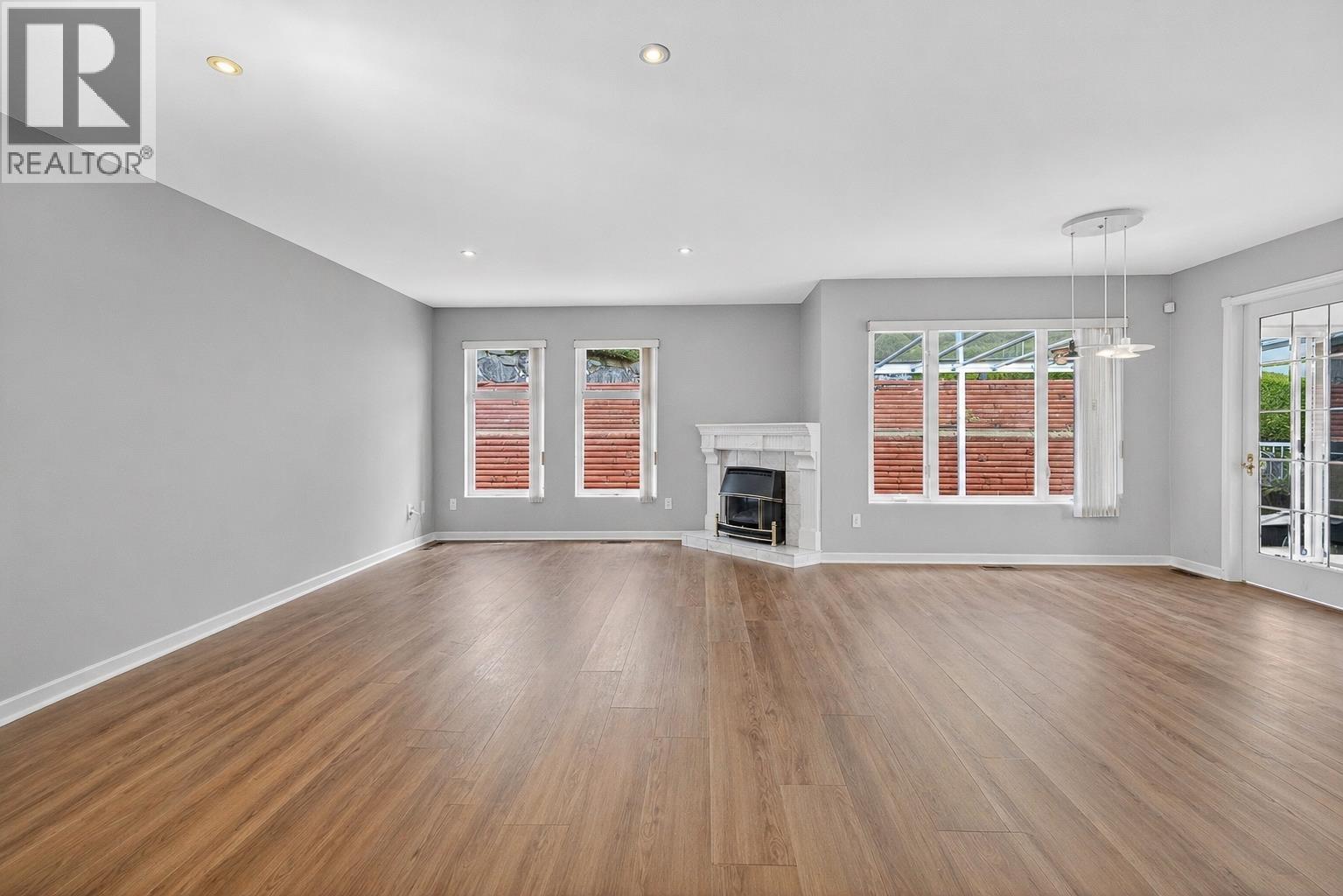 38 Timbercrest Drive, Port Moody, British Columbia  V3H 4T7 - Photo 13 - R3116453