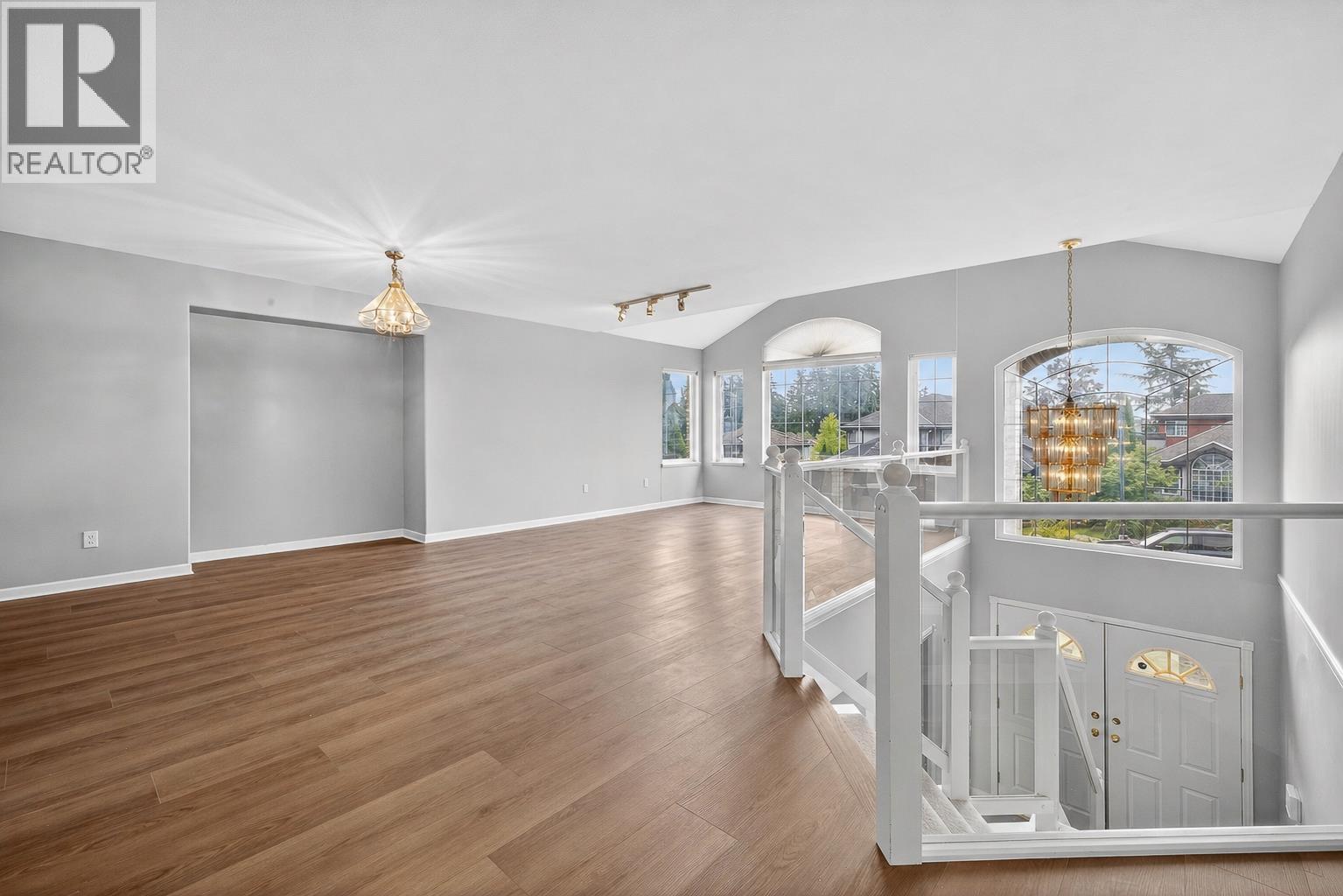 38 Timbercrest Drive, Port Moody, British Columbia  V3H 4T7 - Photo 6 - R3116453