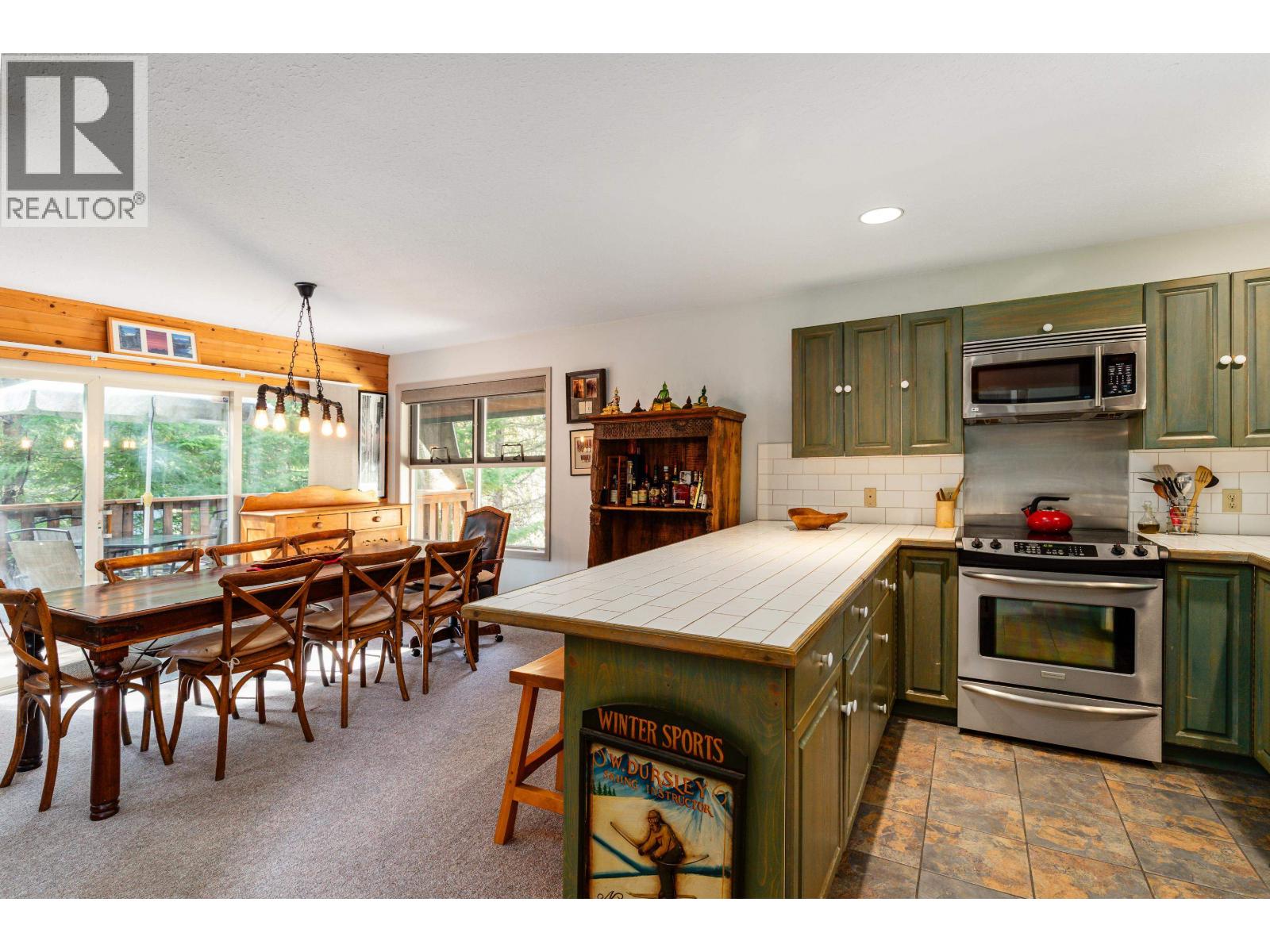 6250 Eagle Drive, Whistler, British Columbia  V8E 0C7 - Photo 9 - R3116462