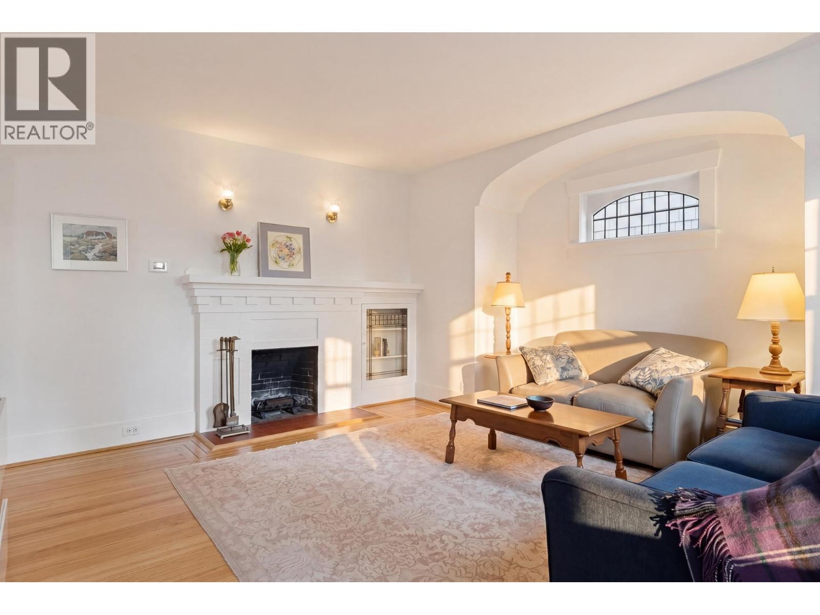 2273 E 2nd Avenue, Vancouver, British Columbia  V5N 1G1 - Photo 3 - R3116478