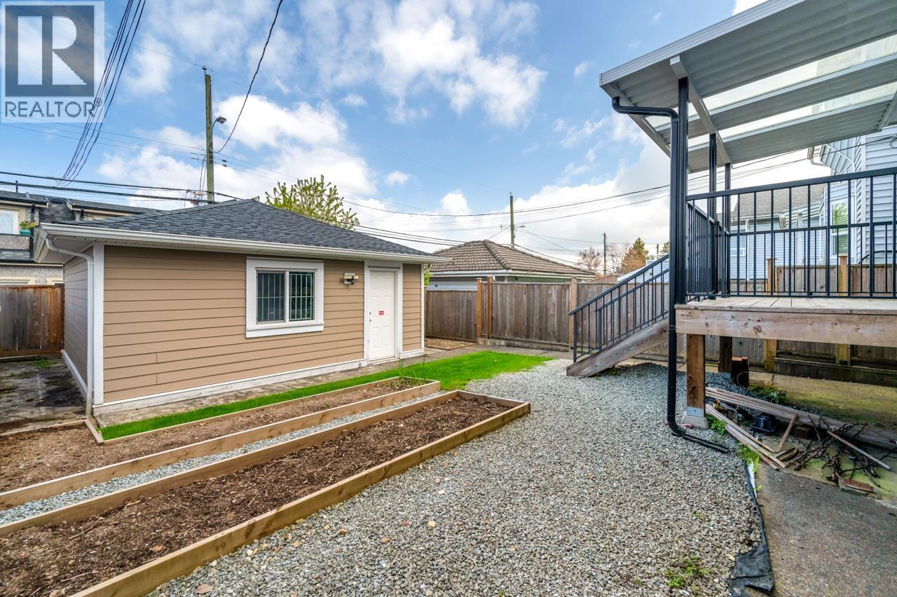 3639 E 26th Avenue, Vancouver, British Columbia  V5R 1M6 - Photo 32 - R3116501