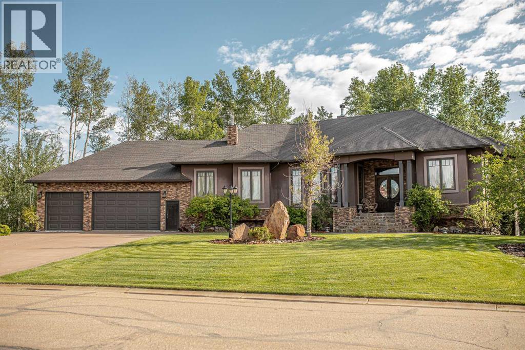 13 Chinook Crescent, High Level, Alberta  T0H 1Z0 - Photo 1 - A2244888